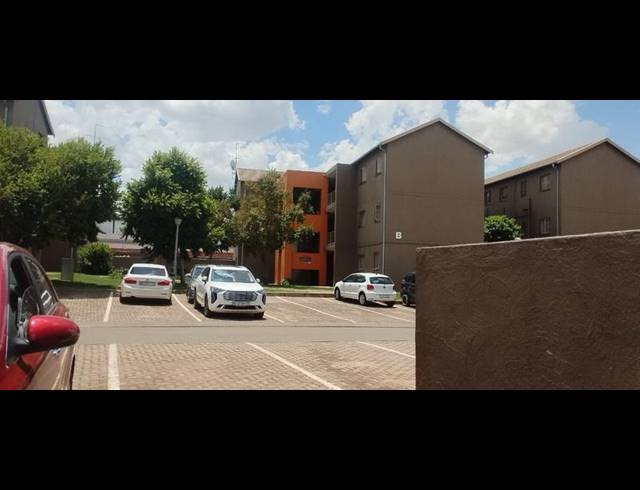 2 BEDROOM APARTMENT FOR SALE IN JABULANI